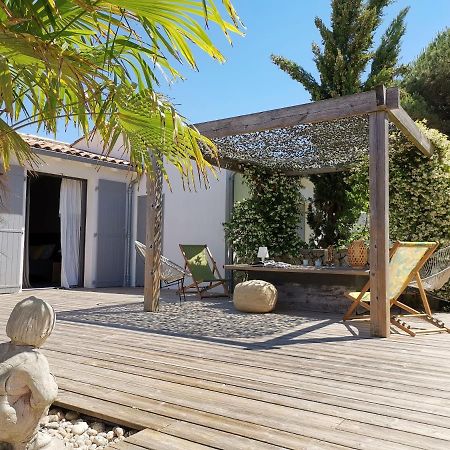 Derriere La Plage : Suite, Patio Et Pergola Le Bois-Plage-en-Re Exterior photo